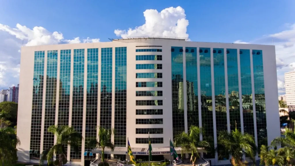 Lideranças debatem futuro da ciência, tecnologia e inovação em Goiânia