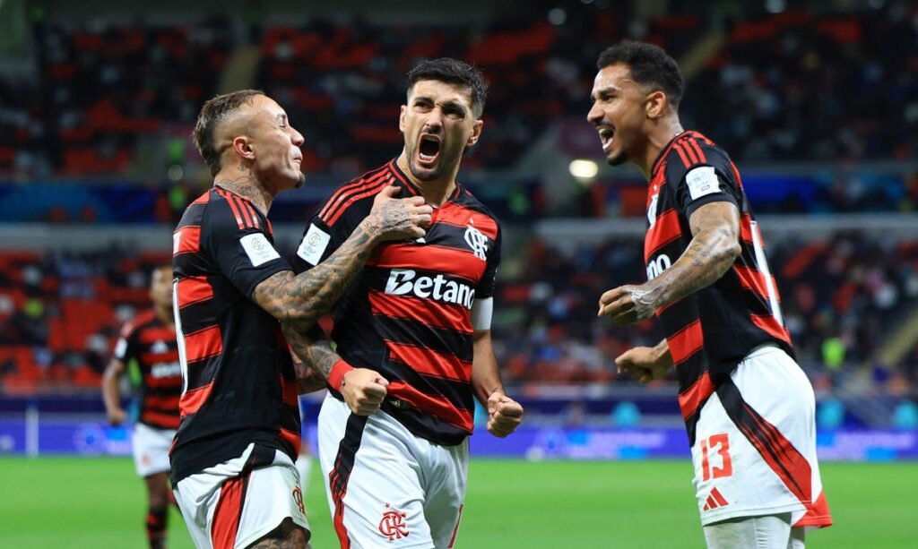 Flamengo vence Pyramids e garante vaga na final da Copa Intercontinental
