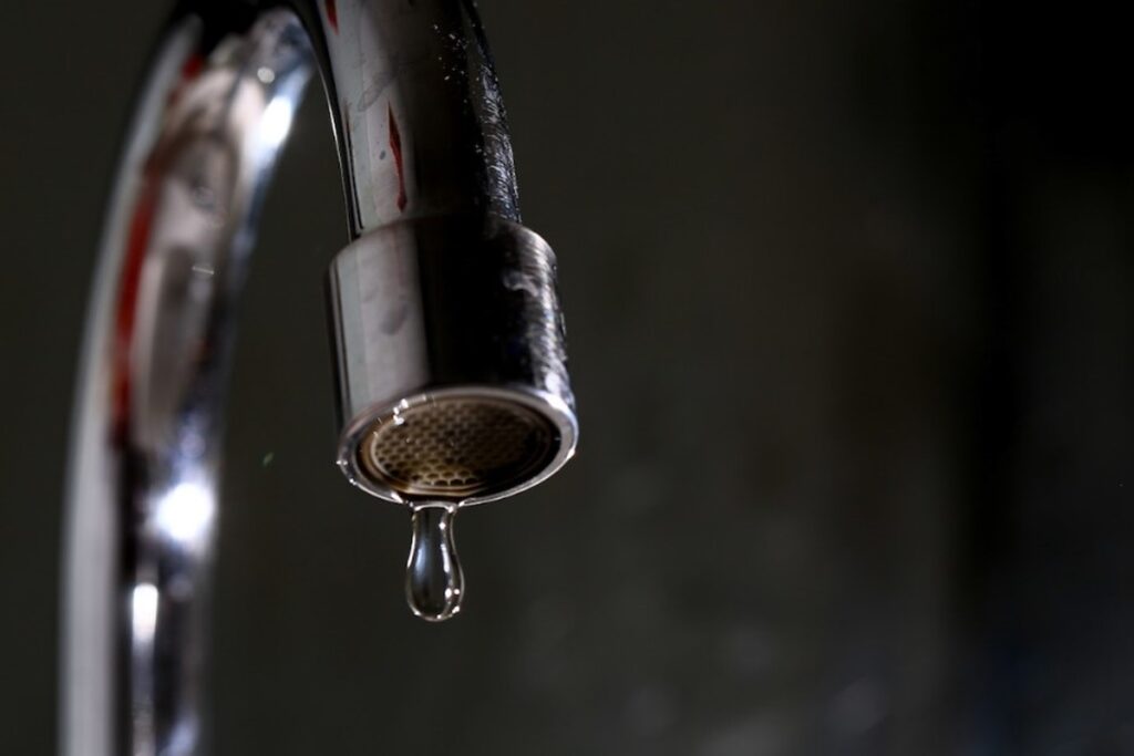 DF: áreas ficarão sem água por mais de 15 horas na terça-feira