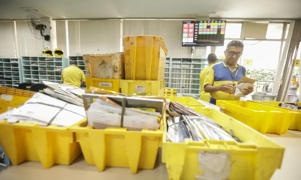 Tesouro reprova empréstimo de R$ 20 bilhões aos Correios