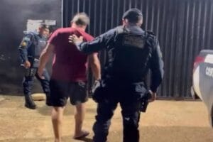 Homem é preso em motel com adolescente que vendia balas em Porto Velho