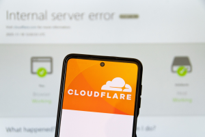 Cloudflare: Falha afeta serviços online globalmente, diz CTO