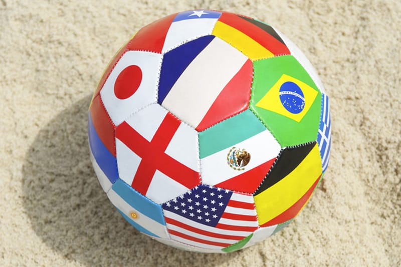 SBT e N Sports buscam patrocínio de R$3,7 bi para Copa 2026