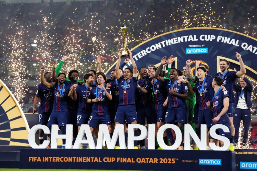 PSG vence Flamengo e conquista Copa Intercontinental