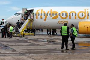Flybondi investe US$ 1,7 bilhão em compra de até 35 aviões Airbus e Boeing