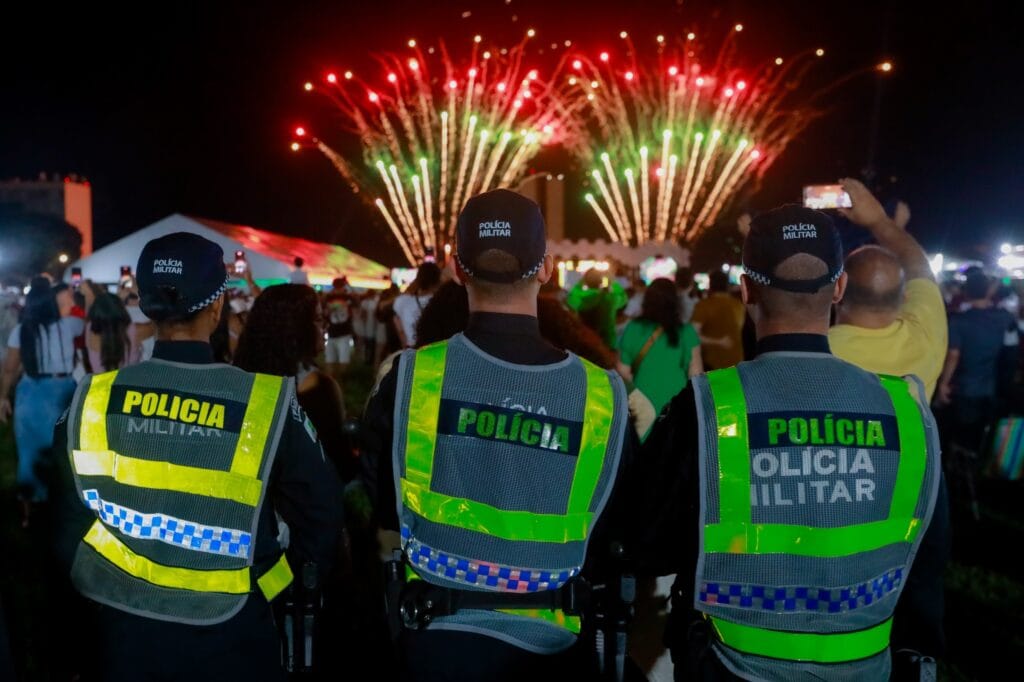 Esplanada terá reforço policial e revista para Réveillon