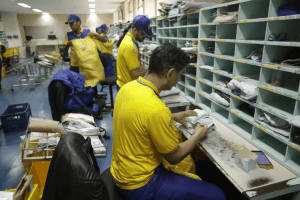 Correios buscam empréstimo de R$ 20 bilhões; entenda os próximos passos