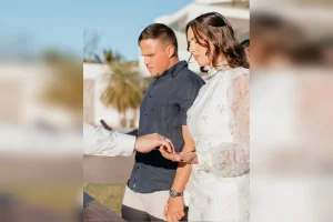 Noiva sofre com atraso de voo às vésperas de casamento: “Pesadelo”.