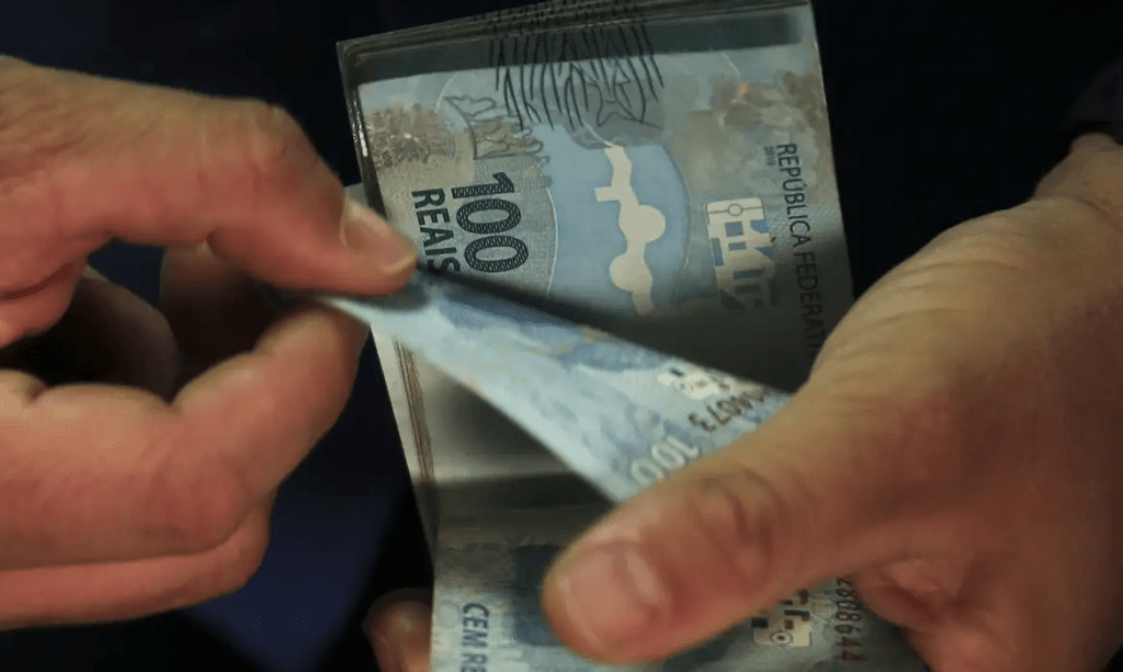 Cerca de 95,3 milhões de pessoas recebem 2ª parcela do décimo terceiro
