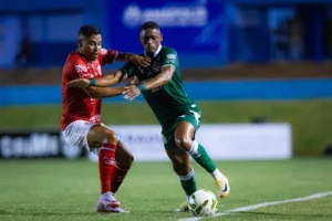 Goiás vence a Anapolina e conquista a primeira vitória fora de casa