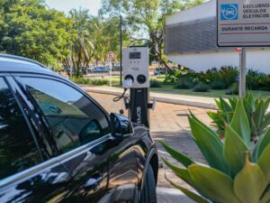 GDF eleva eletromobilidade a pauta estratégica com parcerias para 2026