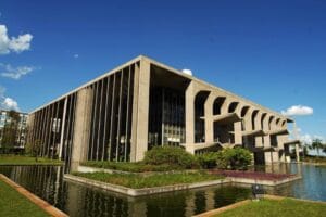 Senacon reforça orientações para proteger consumidores nas férias