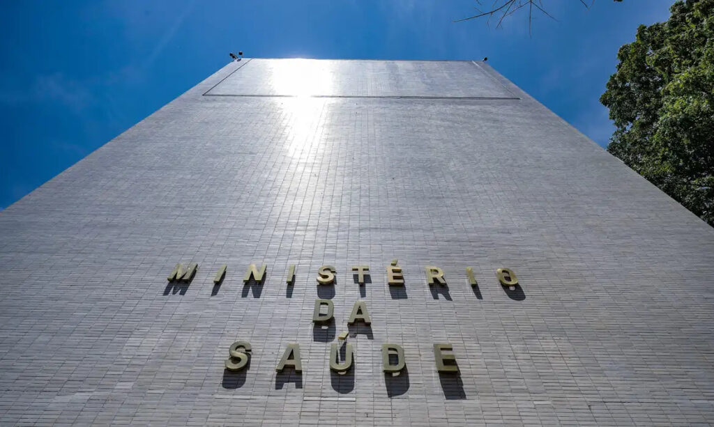 Ministério da Saúde abre consulta pública para protocolos de saúde bucal
