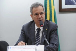PF mira deputado Félix Mendonça em nova fase da operação Overclean