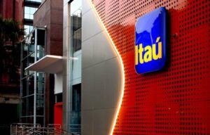 Itaú avança e é único brasileiro em ranking das 500 marcas mais valiosas do mundo, diz estudo