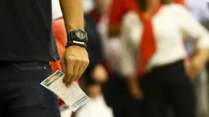 Mega-Sena pode pagar R$ 63 milhões neste sábado