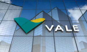 Governo de Minas contradiz Vale e diz que rejeito chegou a curso-d’água após vazamento