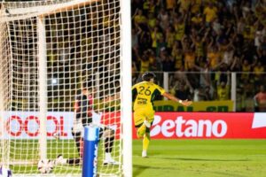 Lucas Mugni encerra marca de 16 anos no Mirassol; entenda - destaque galeria