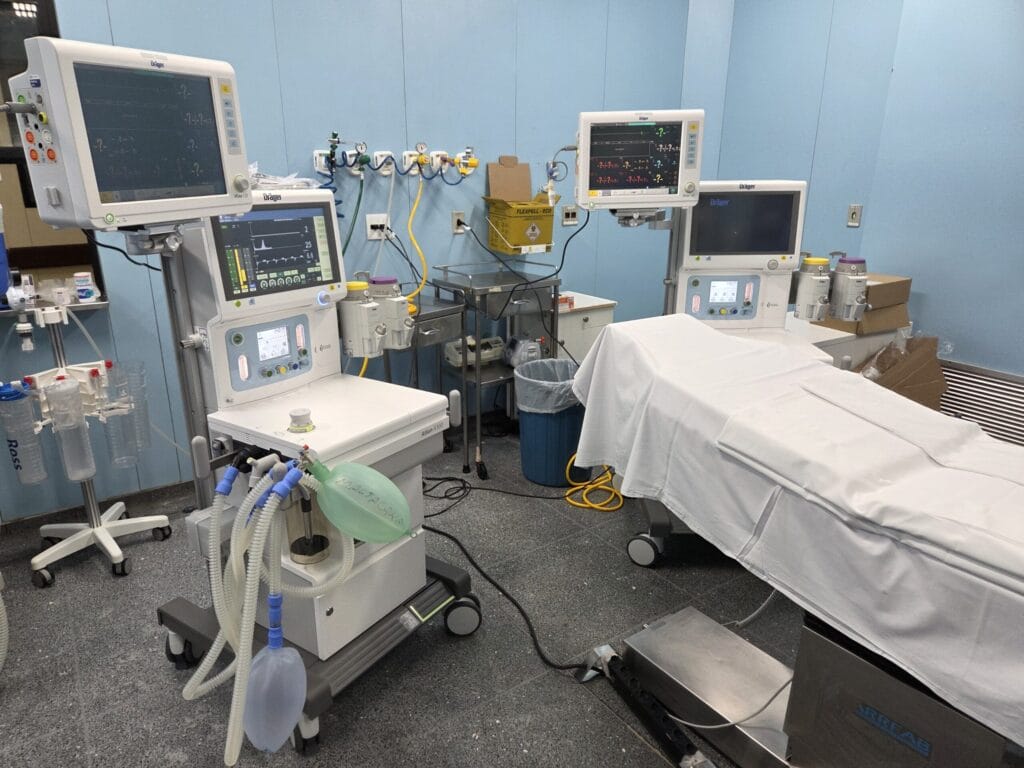 Hospital de Base recebe novos aparelhos de anestesia