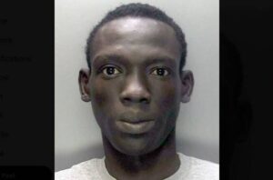 Solicitante de asilo é condenado a 29 anos de prisão por assassinar mulher no Reino Unido