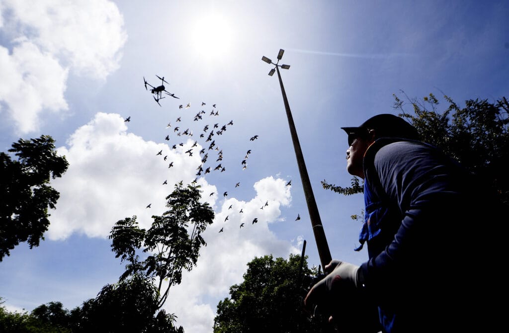 Equipes de saúde visitam mais de 1,8 milhão de residências contra a dengue em 2025