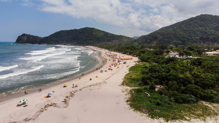 Afogamentos deixam ao cinco mortos no litoral de SP no primeiro dia do ano