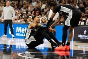 Wembanyama corre risco de ficar fora de votações individuais na NBA - destaque galeria