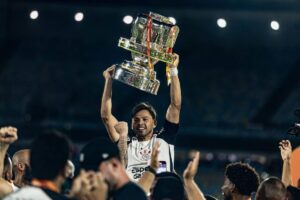 Vídeo: Angel Romero é homenageado antes de estreia do Corinthians