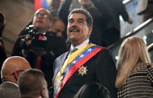 EUA recuam de acusar Maduro de liderar Cartel de Los Soles em nova denúncia