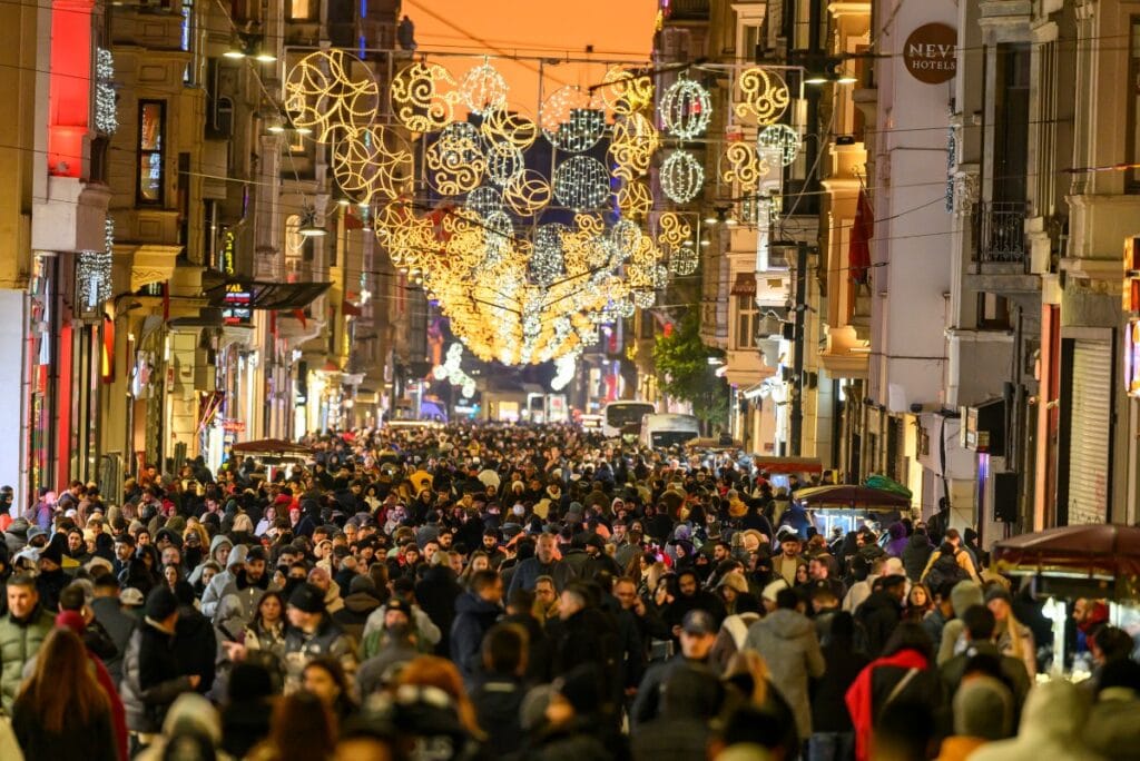 Turquia prende quase 500 em dois dias de operações contra Estado Islâmico