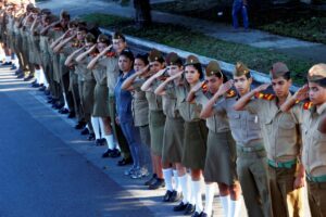 Com dor e orgulho, cubanos homenageiam os 32 militares mortos na Venezuela