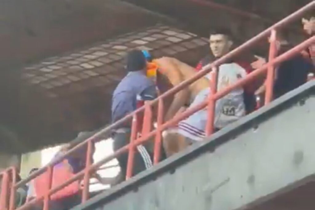 Print de um vídeo colorido do Twitter - Metrópoles