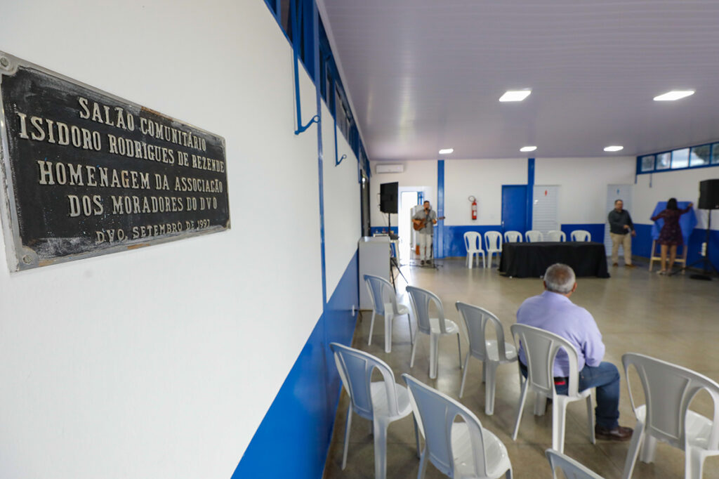 GDF entrega Salão Comunitário da Vila DVO reformado em Santa Maria