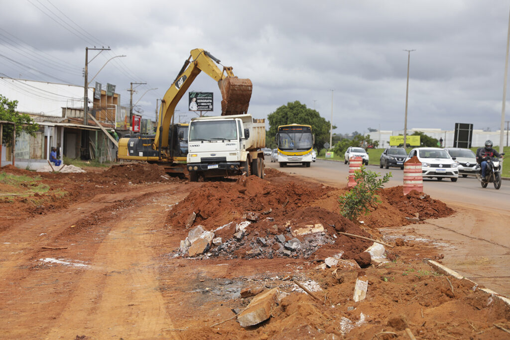 GDF inicia obras de drenagem e recapeamento na DF-290 em Santa Maria