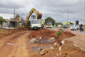 GDF inicia obras de drenagem e recapeamento na DF-290 em Santa Maria