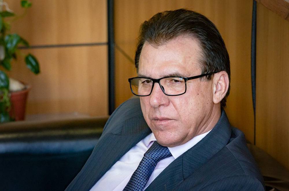 Ministro Luiz Marinho discute reestruturação de carreira com servidores