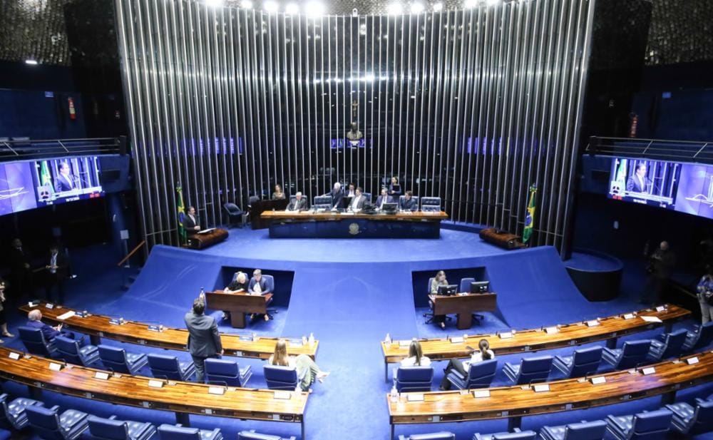 Câmara aprova marco legal contra facções em setores econômicos