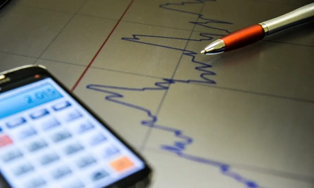 Prisma Fiscal indica melhora em projeções de inflação e despesas para 2026