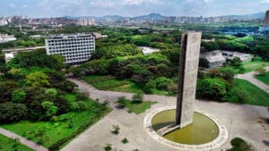 Assaltantes roubam laboratório da USP durante virada de ano