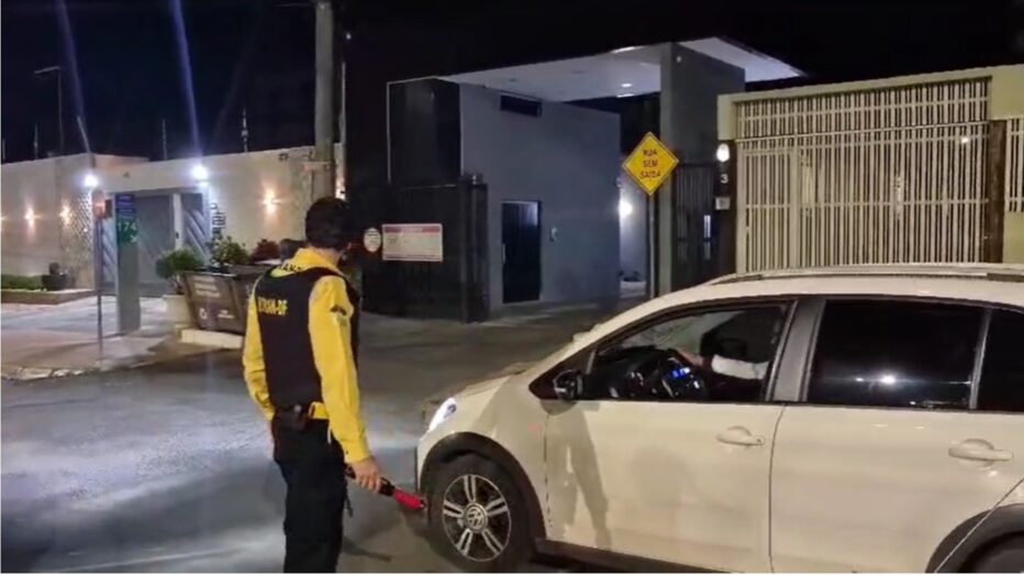 Fiscalização no DF flagra 28 motoristas sob efeito de álcool no fim de semana