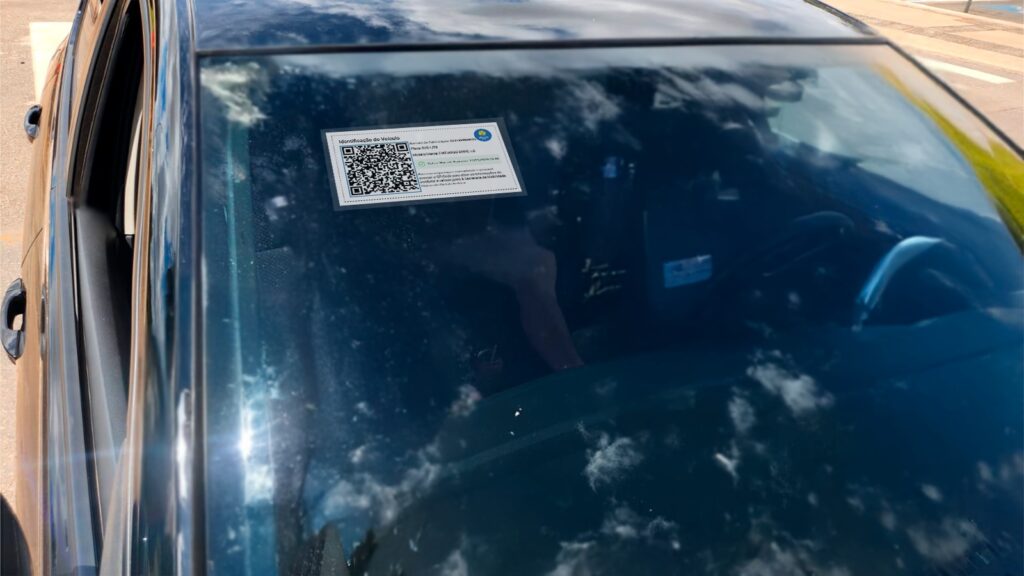 Prazo para instalação de QR Code em carros de aplicativo no DF termina em fevereiro
