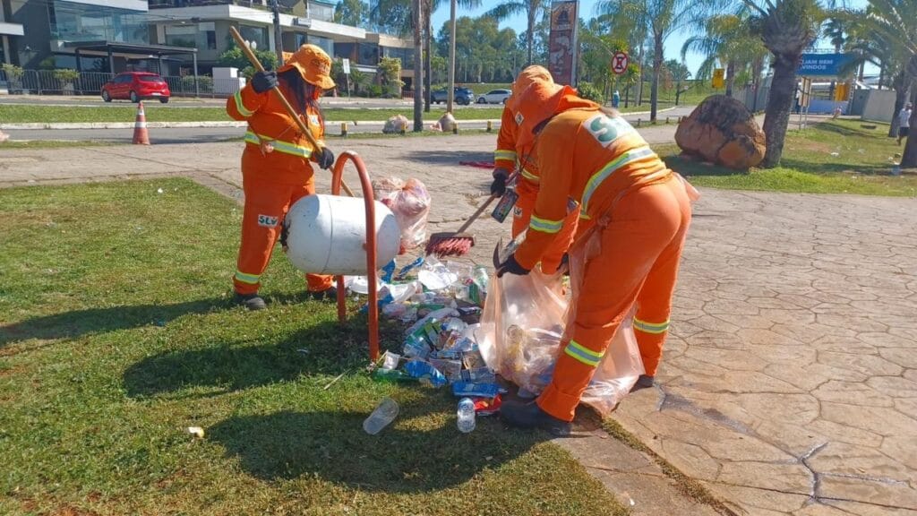 Queda de 34% na geração de resíduos na virada do ano no DF