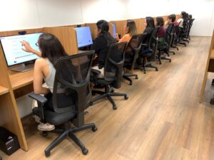 Distrito Federal realiza mais de 3 mil exames teóricos para nova CNH