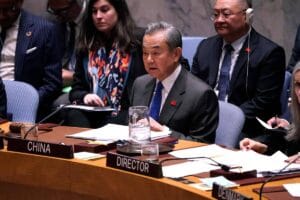 China: chanceler elogia Coreia do Sul em contraponto à tensão com o Japão