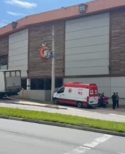 Queda de elevador deixa 4 pessoas feridas em hortifruti de Sorocaba (SP)