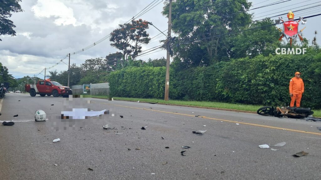 Acidente no Lago Sul deixa uma pessoa morta e outra ferida