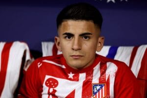 Sem espaço, ex-Botafogo é colocado à venda pelo Atlético de Madrid