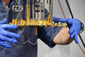 Pesquisadores do CBPF usam PC quântico da IBM para algoritmos na indústria do petróleo