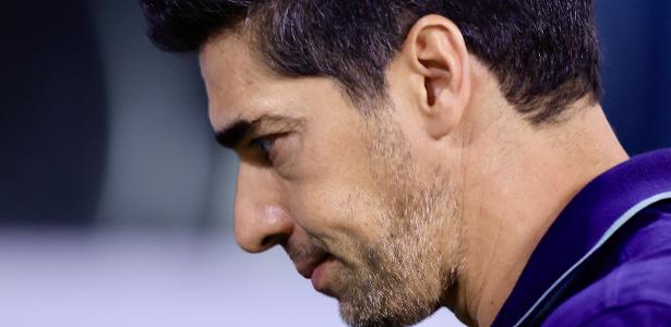 'Se jogar como hoje, perdemos de time da 5ª divisão'