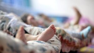 Câmara aprova placas sobre entrega voluntária de crianças para adoção